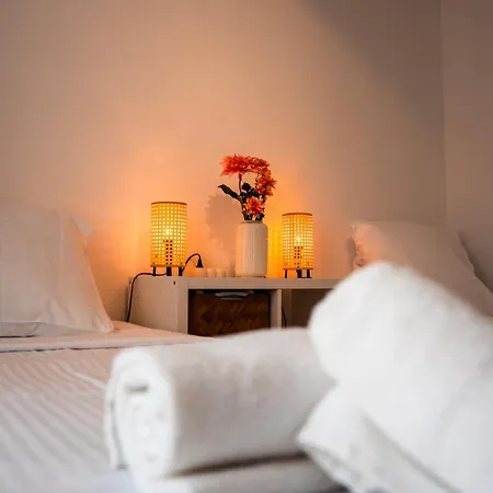 Apartamento Peaceful Air-conditioned Haven With An Inner Courtyard *